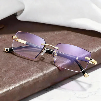 NATRAVOR™ – Die Brille, die alles verändert.