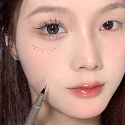 eyeliner is waterproof, sweat-proof, long-lasting and non-smudged