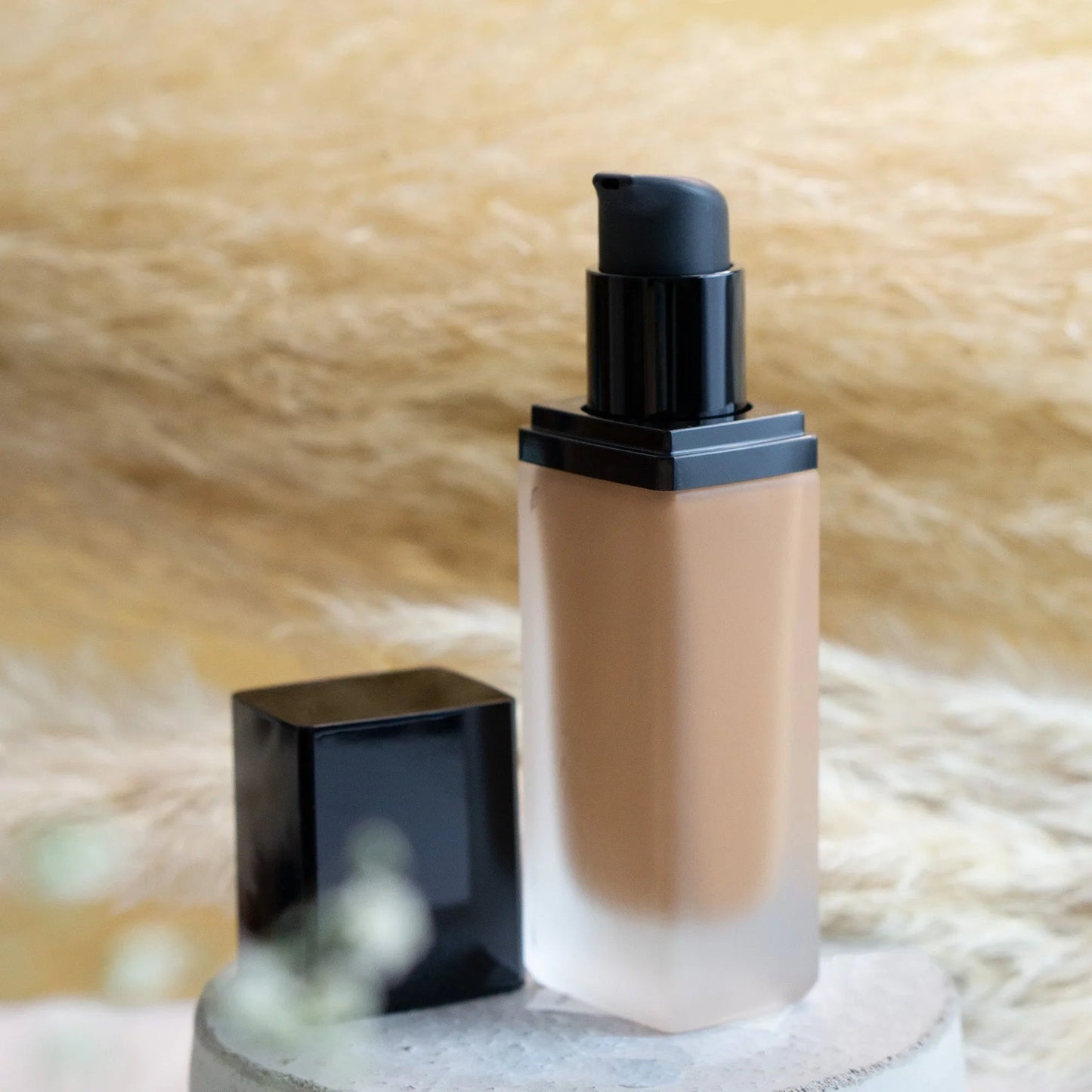 Rachel 125 Vegan Moisturizing Foundation – Luminous Finish | FencyGrace